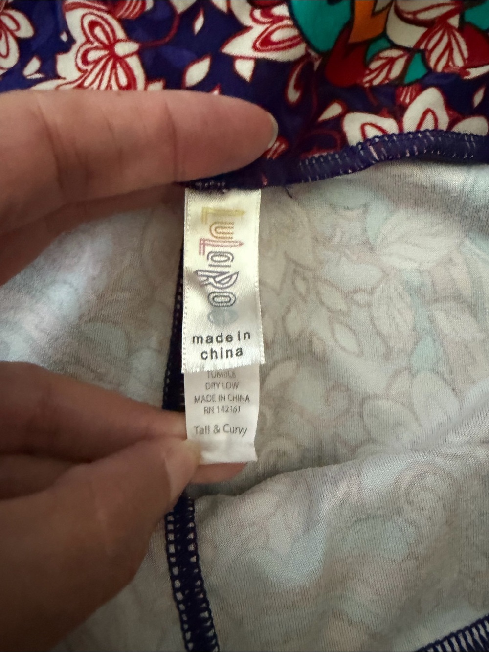 LULAROE Floral Paisley Purple Leggings EUC - Picture 7 of 9
